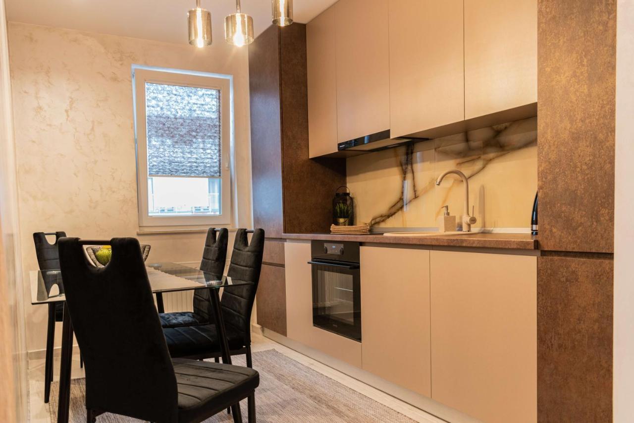 בראשוב Apartment Alios Lux מראה חיצוני תמונה