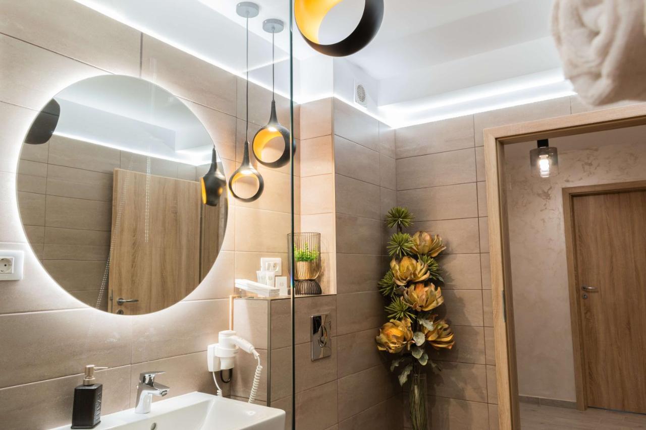 בראשוב Apartment Alios Lux מראה חיצוני תמונה