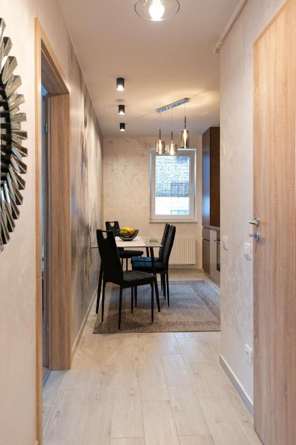 בראשוב Apartment Alios Lux מראה חיצוני תמונה